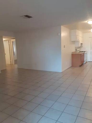 Main picture of 705 Lilac St