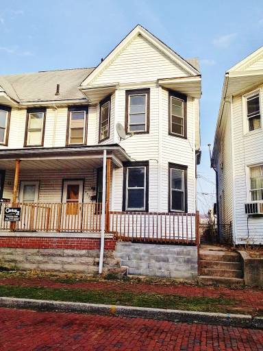 Main picture of 432 Grand Ave