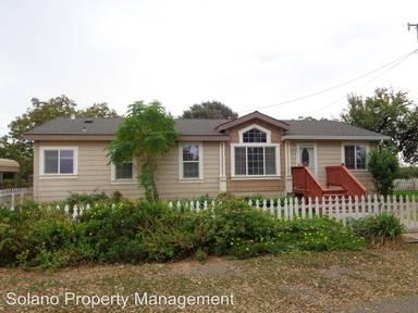 Main picture of 2817 Andrews Ln