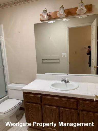 Main picture of 1160 Birch Dr