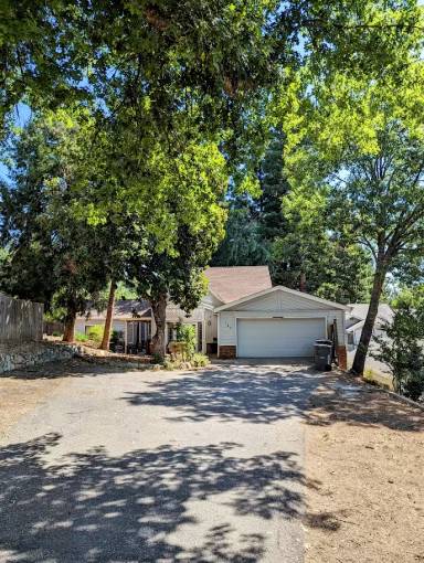 Main picture of 323 Alta St