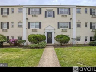 Main picture of 2303 Farrington Ave