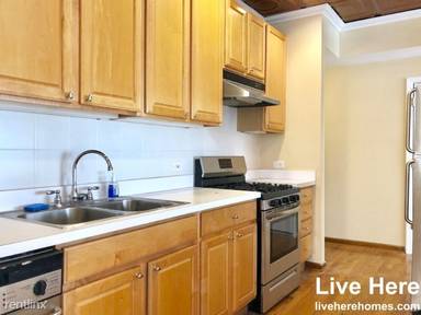 Main picture of 3216 N Sheffield Ave