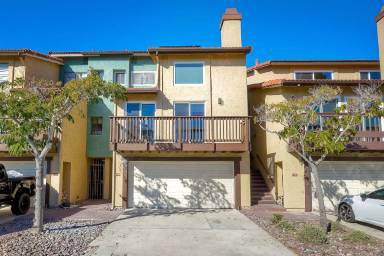 Main picture of 6986 Camino Degrazia