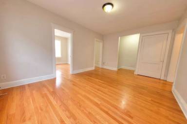 Main picture of 3644 Bates St