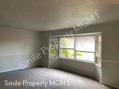 Main picture of 7710 SW Barnard Dr