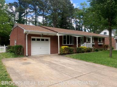 Main picture of 204 Longhill Rd