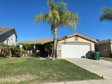 Main picture of 30567 Pine Creek Dr