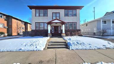 Main picture of 2823 Portland Ave