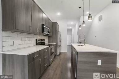 Main picture of 2122 N 7th St