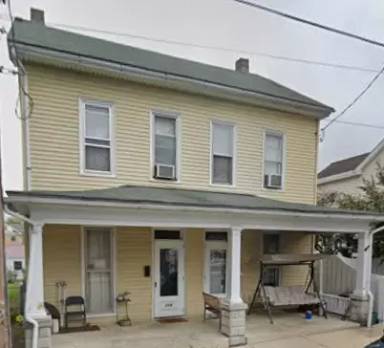 Main picture of 111 W Franklin St