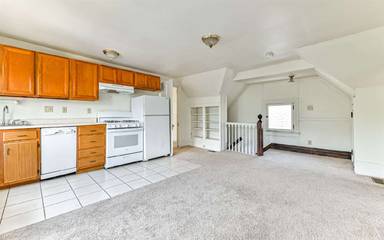 Main picture of 5831 Holden St