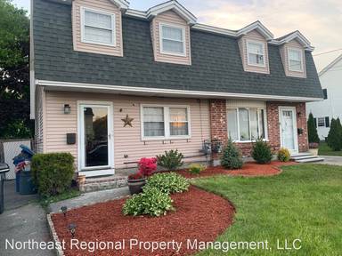 Main picture of 7 Marie Ln