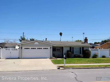 Main picture of 3972 Hillview Rd