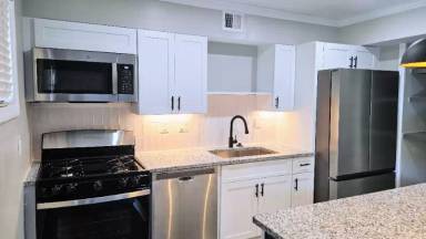 Main picture of 115 Biscayne Dr NW