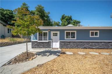 Main picture of 4200 & 4210 Tranquilla Ave Apartments