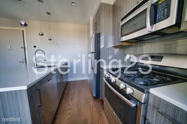 Main picture of 2716 Hoyt Ave S