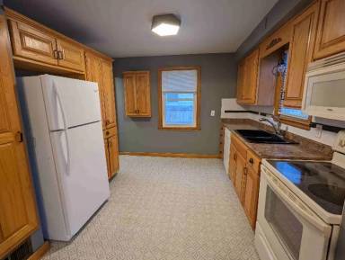 Main picture of 2325 Ogden Ave
