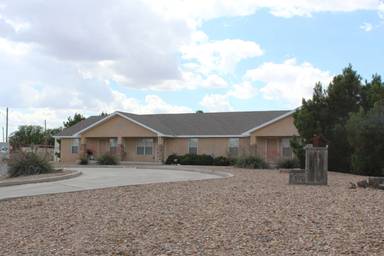 Main picture of 524 W University Dr