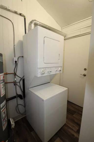 Main picture of 1504 8th St