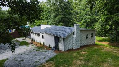 Main picture of 1582 N Powerhouse Rd