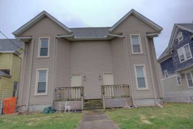 Main picture of 2946 5th Ave