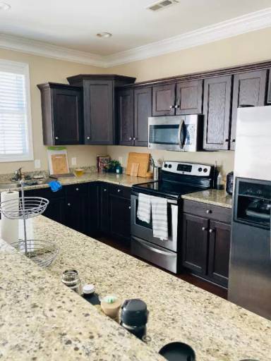 Main picture of 87 Rowse Dr