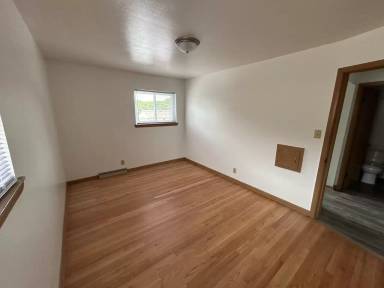 Main picture of 9620 W Oklahoma Ave
