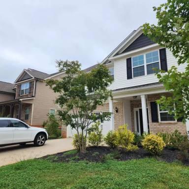 Main picture of 5553 Marblehead Dr