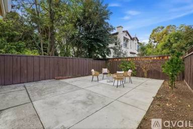 Main picture of 51 Sea Crest Ter