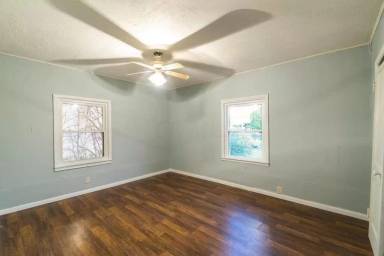 Main picture of 2235 Hamilton Ave