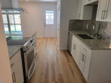 Main picture of 5510 Ridgecove Dr