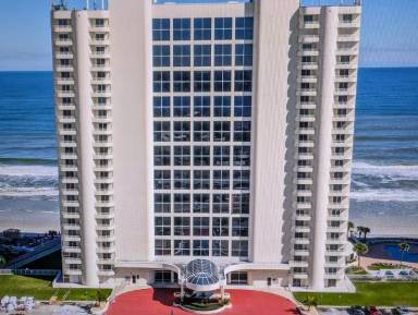 Main picture of Peninsula Condominiums