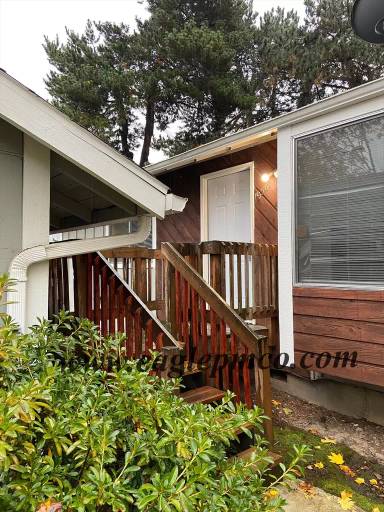 Main picture of 19599 SW 67th Ave