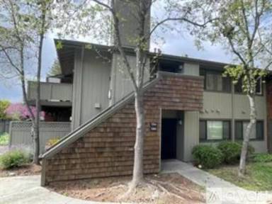 Main picture of 2512 La Terrace Cir
