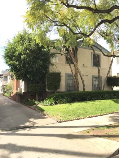 Main picture of 1267 N Hayworth Ave