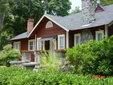 Main picture of 3000 Clark St