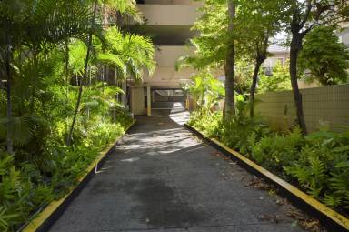 Main picture of Waikiki Marina