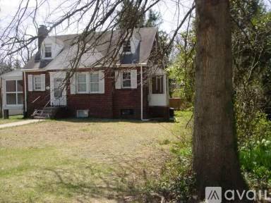 Main picture of 4811 Calvert Rd