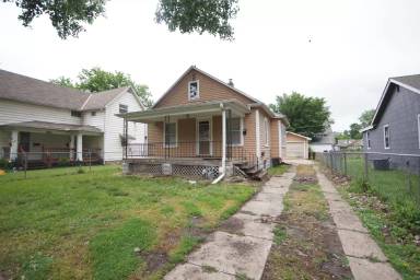 Main picture of 518 NE Grattan St
