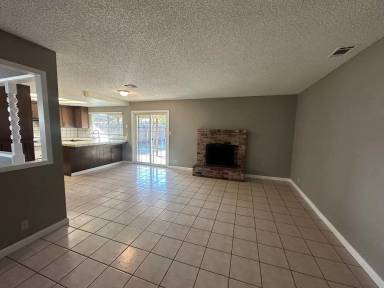 Main picture of 1175 E Edison St