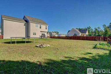 Main picture of 207 Admiral Ct