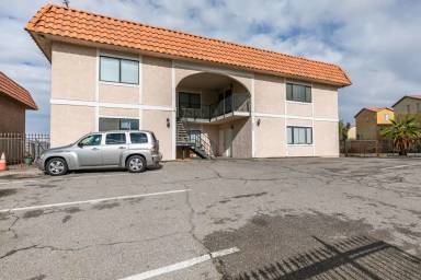 Main picture of 6987 Mendon Ln