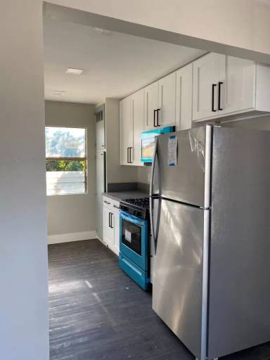 Main picture of 3867 1/2 50th St