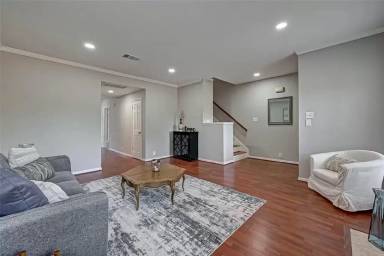 Main picture of 2604 Bering Dr