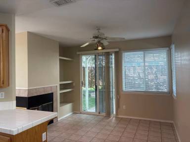 Main picture of 713 Crossridge Ct