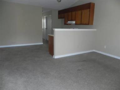 Main picture of 71-95 American Ave NE