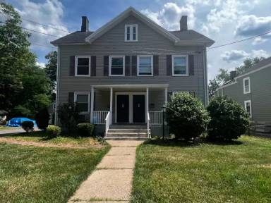 Main picture of 41 Washington Pl