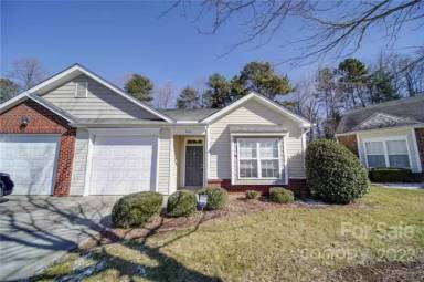 Main picture of 5814 Bradford Lake Ln