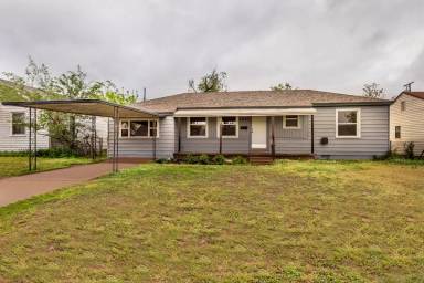 Main picture of 4037 SE 25th St